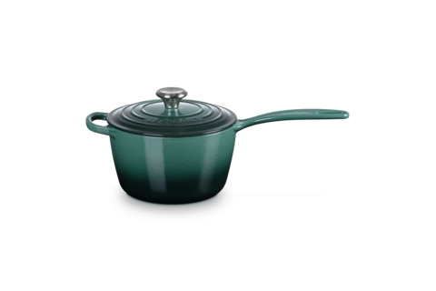 Le Creuset - Signature Saucepan