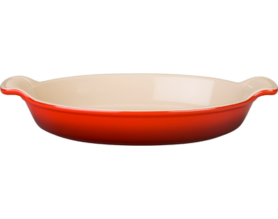 Le Creuset - 4 qt. Heritage Oval Baking Dish